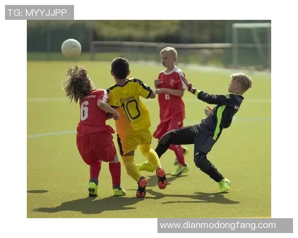 如何拍摄足球明星视频教程技巧全解析，提升拍摄水平与创意表现