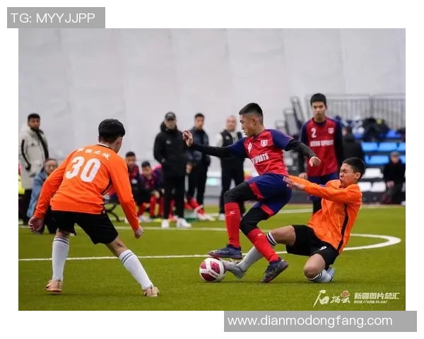 新疆足球为何未能涌现球星及其背后的多重因素解析 新疆足球为何未能涌现球星及其背后的多重因素解析