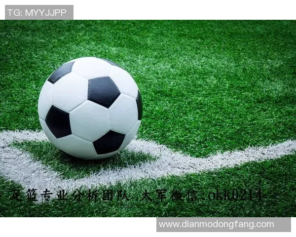 足球场32号球星是谁 他在赛场上的表现和历史贡献分析