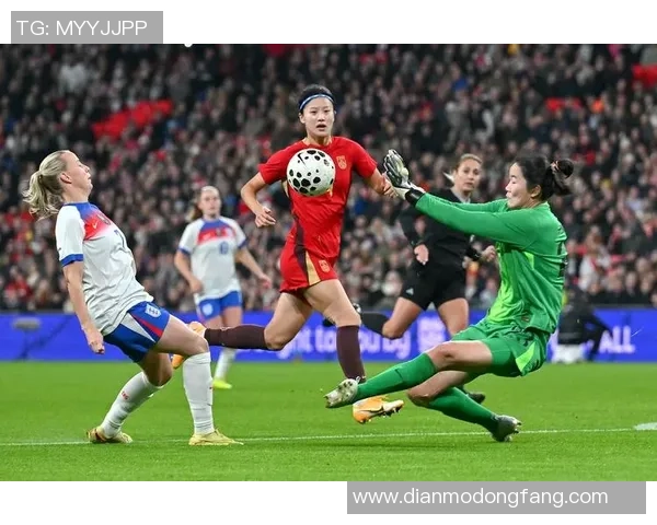 足球巨星齐聚北京踢友谊赛 展现世界级技艺与激情的完美碰撞